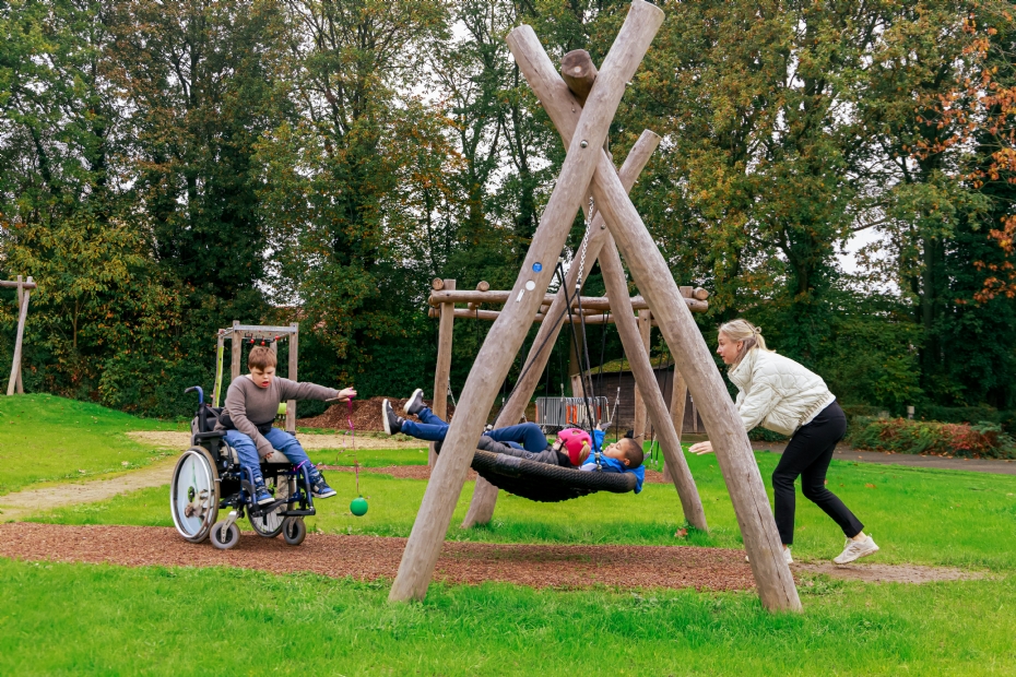 Illustration: example of an inclusive playground in the Belgian city of Kortrijk, Rollegem district (Image: BOERplay)