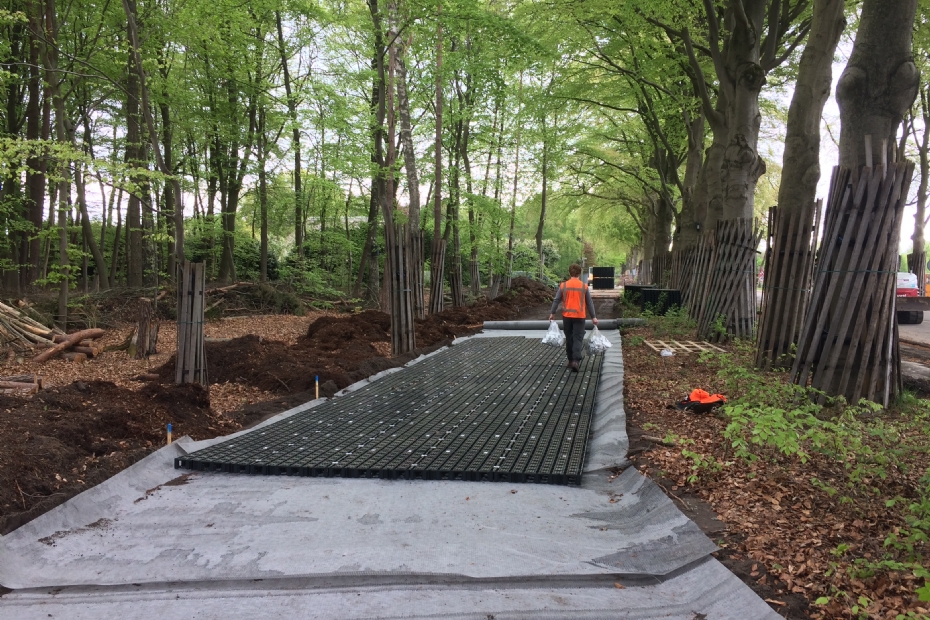 Construction of a bike path in Epe with a floating foundation