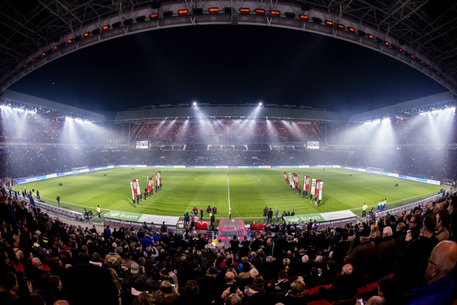 Archive photo: LED lighting installation at PSV stadium
